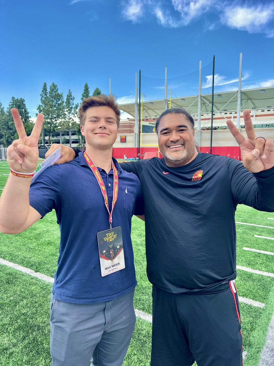 Good afternoon with <a href="/CoachNua/">Shaun Nua</a> and the Trojans <a href="/uscfb/">USC Football ✌️</a> <a href="/_maximus347/">Maximus Stienecker</a> 
<a href="/LoyolaFB/">Loyola Football</a> <a href="/drewcasani/">Drew Casani</a> <a href="/GregBiggins/">Greg Biggins</a> <a href="/adamgorney/">Adam Gorney</a> <a href="/BrandonHuffman/">Brandon Huffman</a> <a href="/On3Recruits/">On3 Recruits</a> <a href="/NICO_Trenches/">NICO TRENCHES | Linemen Training, Camps & Recruit.</a>