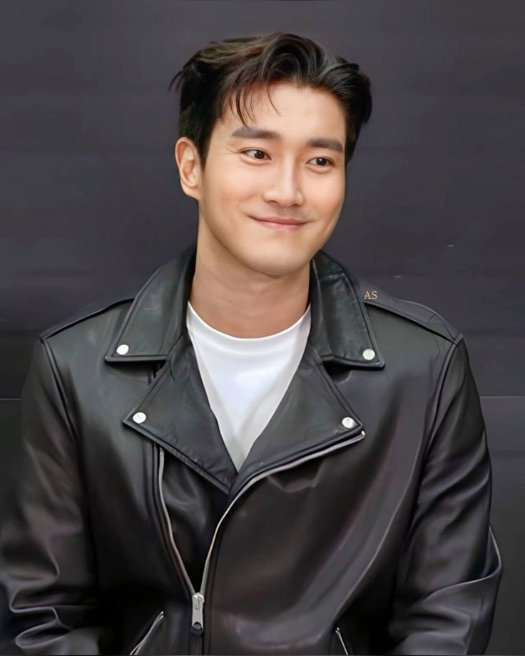 daily407's tweet photo. #최시원 #Siwon #SiwonChoi #崔始源 #シウォン@siwonchoi https://t.co/pIT7hKZGEo