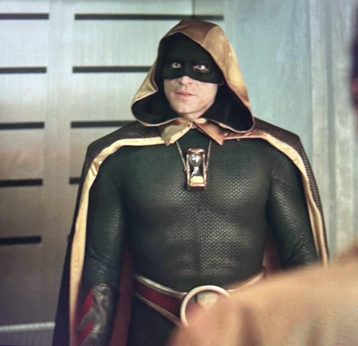 Iris_la_Belleza's tweet photo. My King @LouFerrignoJr looks irresistible as Hourman. @MarvelStudios here’s your One-Above-All, Hyperion or Hercules. You won’t be disappointed. #SexiestManAlive #BreathtakinglyBeautiful #Hourman #RexTyler #WeStandWithLou #MiPapi #PutRespectOnHisName #LOunatic #ourLOUnaticleader https://t.co/NJzxj196gr
