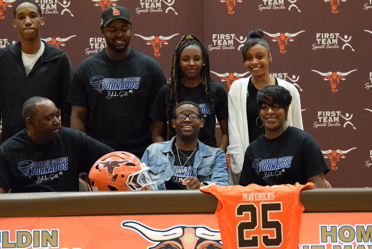 Mauldin Mavericks Football 🏈 tweet media