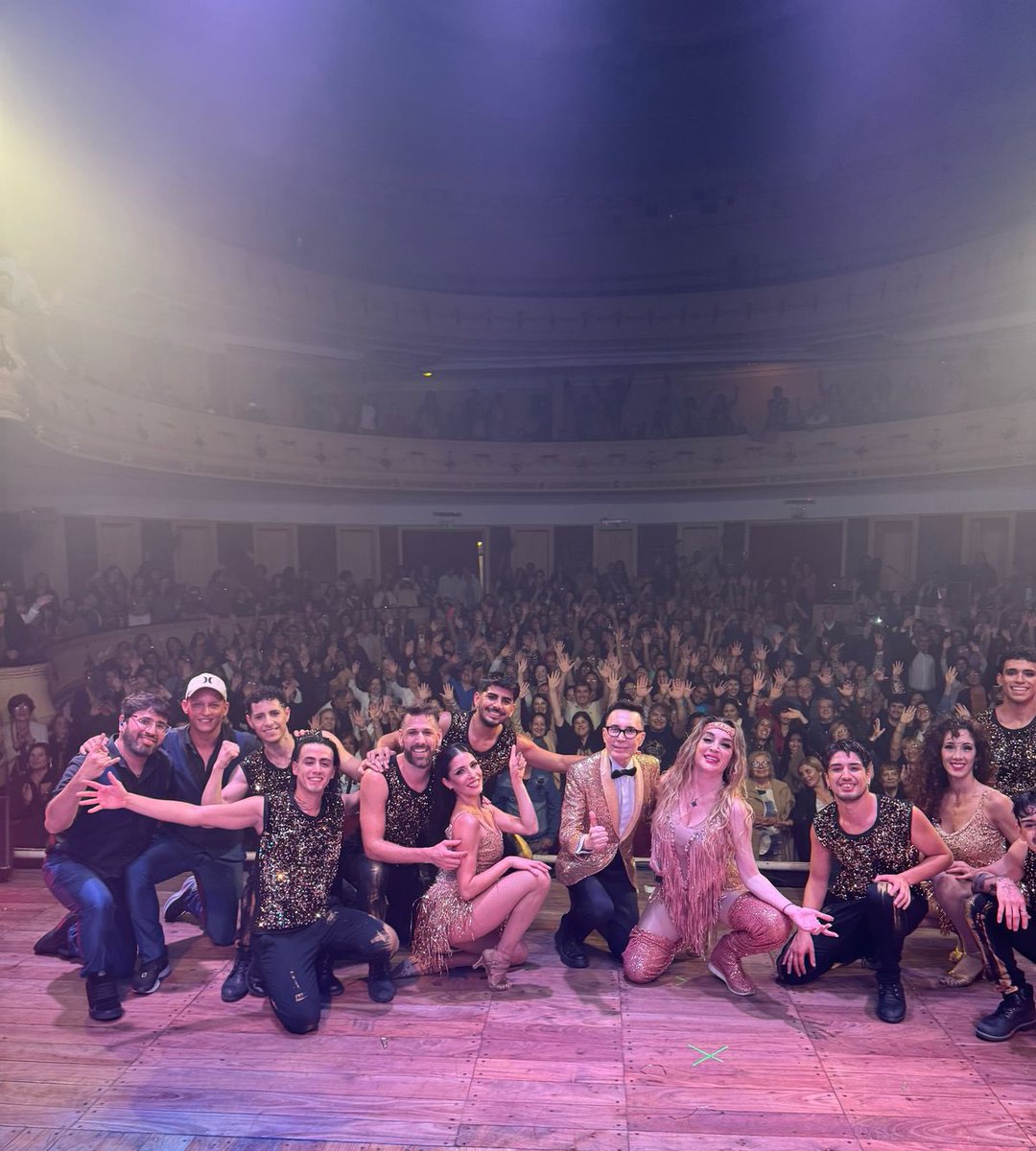 #Tours2025 Así arrancamooos!🤩🙌
<a href="/fatimaflorez/">Fatima Florez</a> 🤍 #Zarate