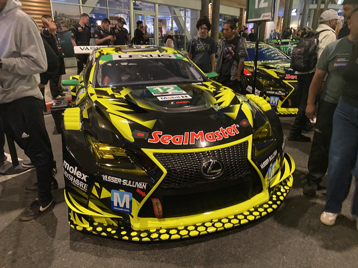Jay_Bast's tweet photo. @CalliexKills That's cool but I prefer my V8s Japanese https://t.co/QnCIMPxuIx