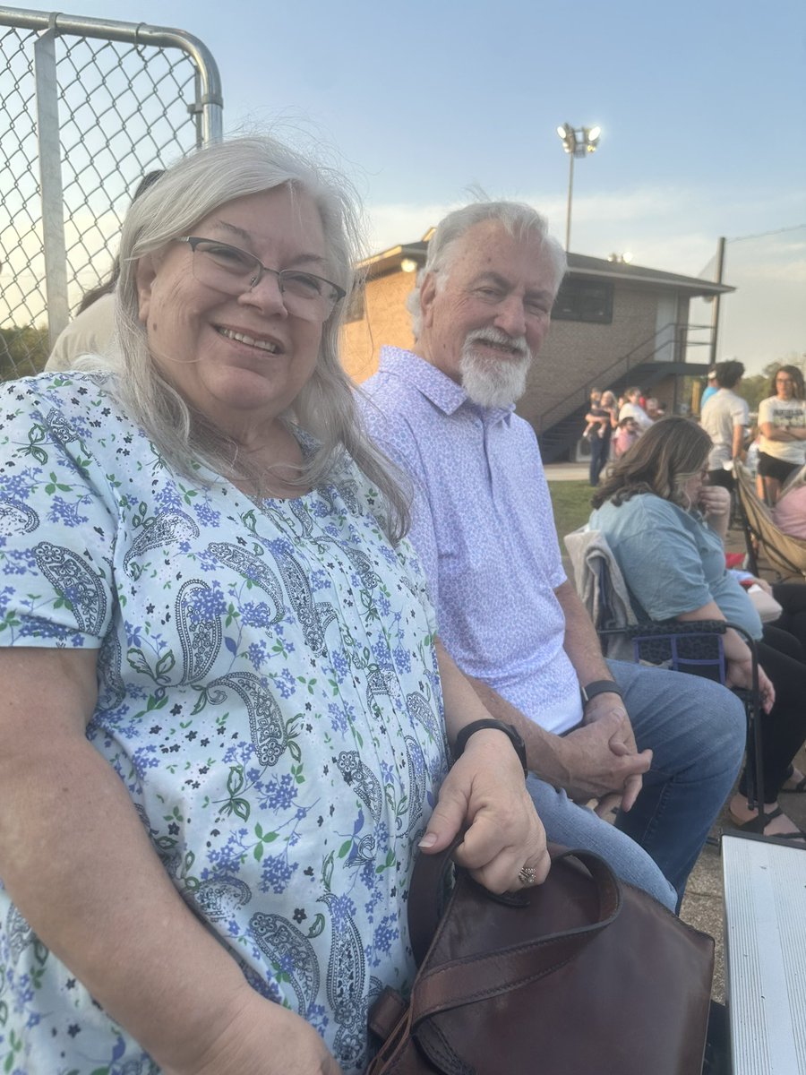 ChrisJohnsonDoz's tweet photo. Had a great time tonight hanging at the ball field cheering on our favorite softball player! Glad Gram and Papa could join us. #PopsLife https://t.co/6vCEiLuWcu