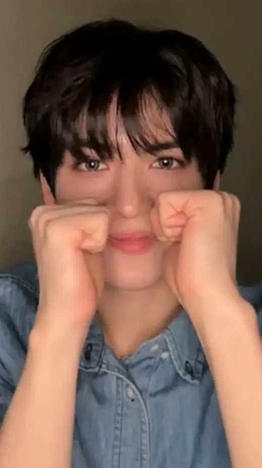 Newton101180's tweet photo. รักยอร์ช ที่เป็นยอร์ช ในทุกๆวัน มีความสุขที่ได้อวยพรไห้น่ะ🧸 #YORCH
HAPPY BIRTHDAY YORCH
#HAPPY_YORCH_DAY https://t.co/wab8k8D4Zi