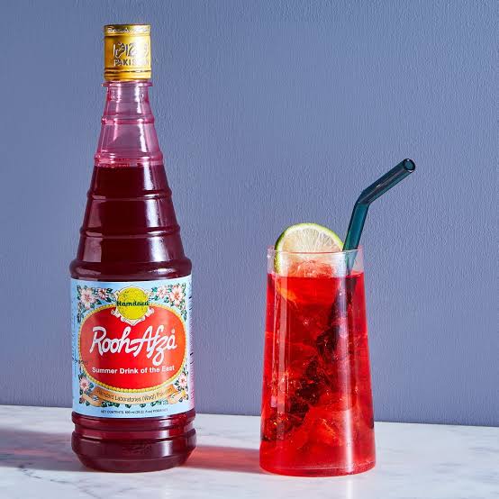 JaikyYadav16's tweet photo. आजकल Rooh Afza वायरल क्यों चल रहा है? https://t.co/DyOuPIo0hQ