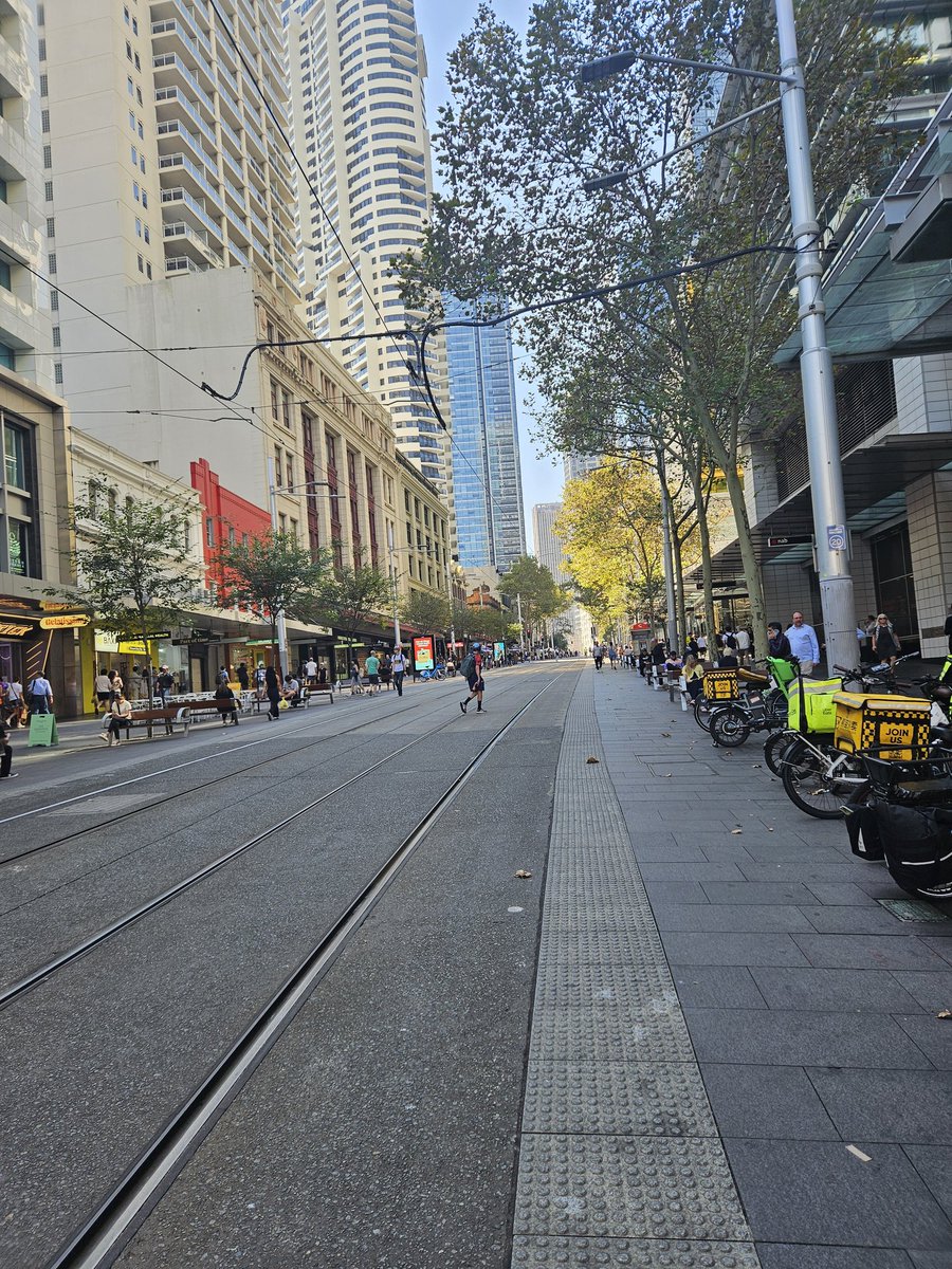 Just mind blowing, watching not only pedestrians but also bikers and skateboarders just crossing all over the tram tracks. Looks like a recipe for disaster eventually.