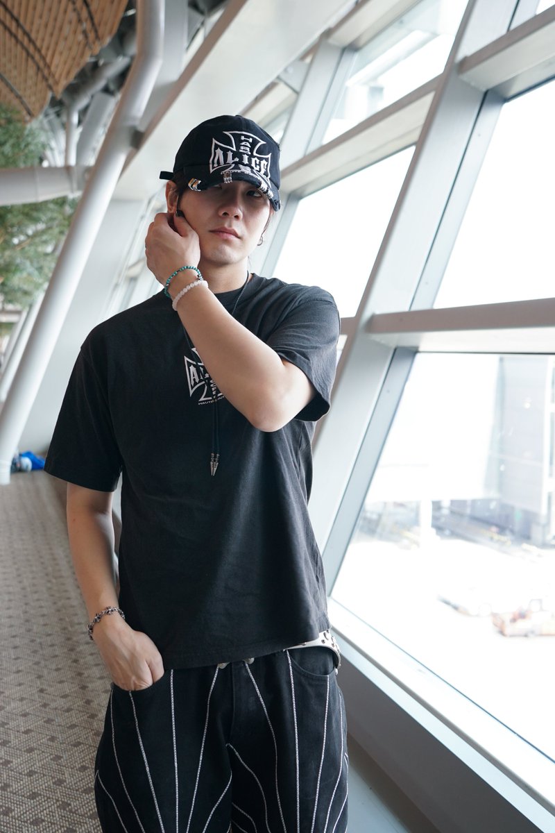 พอจะเป็นพี่จักรได้มั้ยครับบบ

#BuildChinesePBD1
<a href="/JakeB4rever/">BIU.</a> 
#BuildJakapan 
#Beyourluve