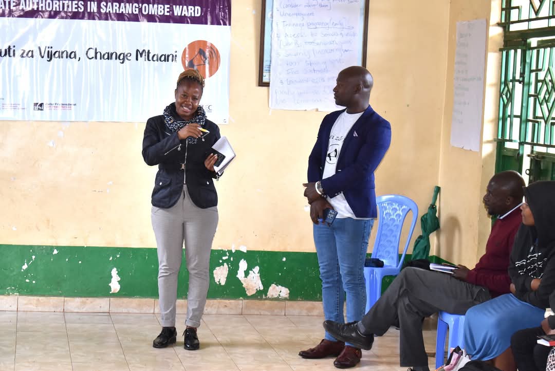 vincent_kenvin's tweet photo. Community Dialogue on Governance with the youth of kibra. https://t.co/PWlgKhRcct