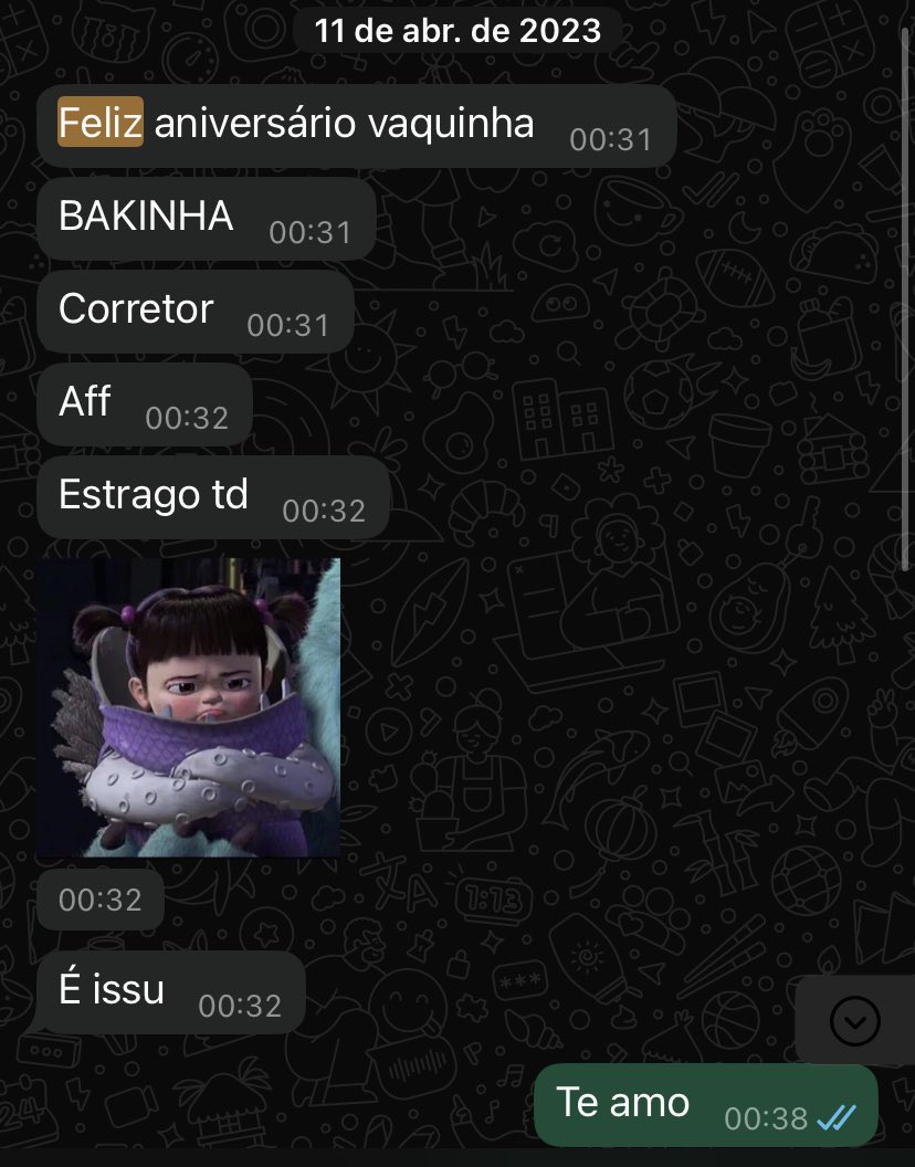 thaisjtt's tweet photo. apenas meu web best friendo Mael sendo a primeira pessoa a me desejar feliz aniversário há 3 anos + mesmo com a rotina nos impedindo de conversar regularmente ❤️ https://t.co/ARXmtp0k6V