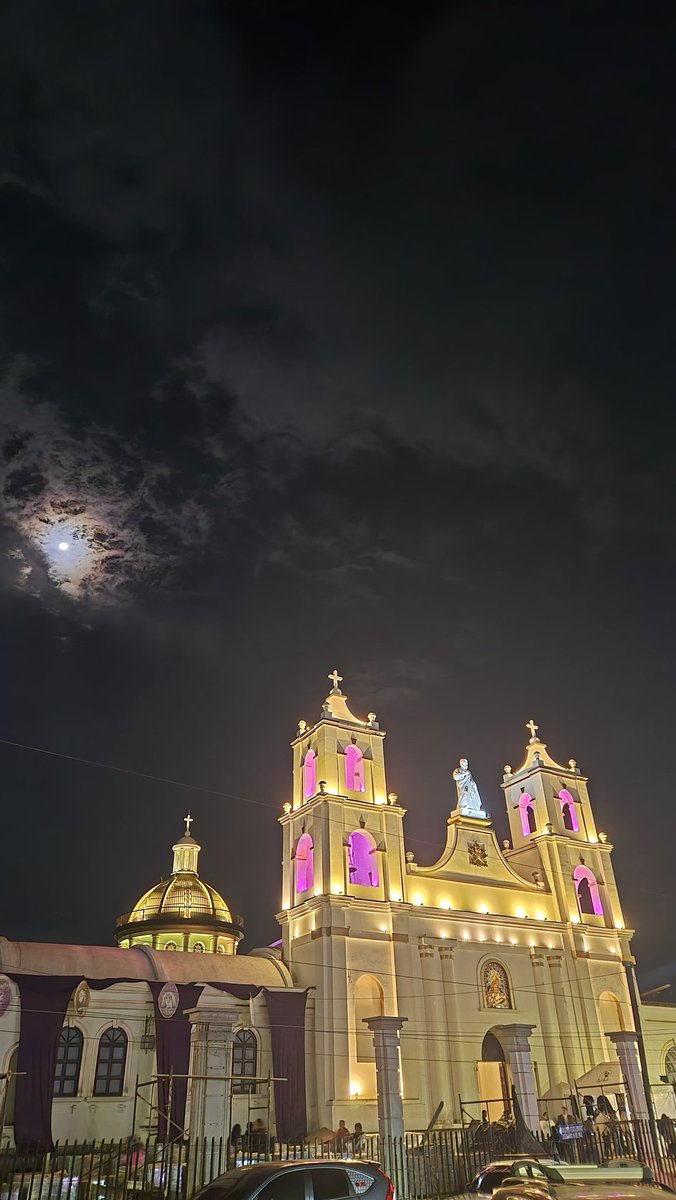 Shecanito's tweet photo. 📸🏞️🙌🫡😎🇦🇩
Noches
Porque BUENISIMA
está la noche en el 
Valle de la Esmeralda 

Fotonas que me comparte Brenda Ramos🫡😎 https://t.co/YzOECOkXbD
