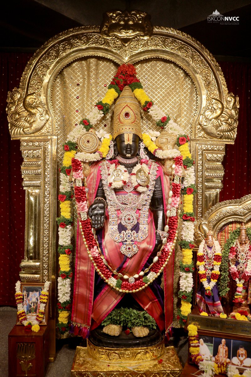 ISKCONPune's tweet photo. 🙏🏽Today's Darshan 📿 🗓11-04-2025🙏
🌷Sri Balaji🌷
🚩@ISKCONNVCCPune🚩
.
.
#ISKCON #ISKCONNVCC #ISKCONNVCCPune #ISKCONPune
#11thapril #11thapril2025 #Friday #Vrindavan
#Harinaamsankirtan #Radheshyamdas #Radheradhe
#Sankirtan #Kirtan #Mayapur #Prabhupada #iskconmandir
#GVE https://t.co/daMlEcC34V