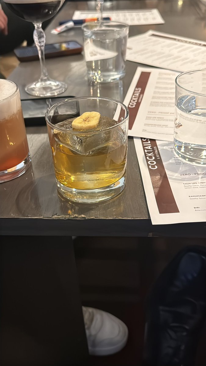 vegasvaluations's tweet photo. Banana Bread Old Fashioned.
#FancyAsFuck https://t.co/IWBiry5kyQ