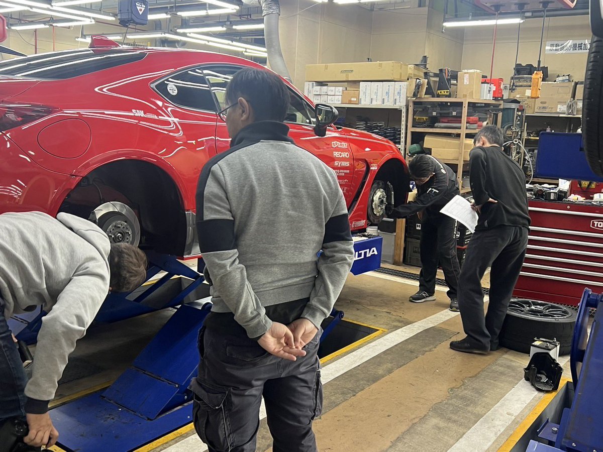 SA_SunShineKOBE's tweet photo. 本日はCARトップ様の取材です!
#カートップ #CARTOP #GR86 #ZN8 https://t.co/FhFUur9kkV