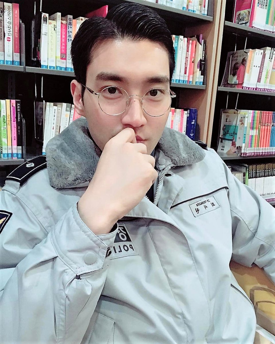 daily407's tweet photo. #최시원 #Siwon #SiwonChoi #崔始源 #シウォン@siwonchoi https://t.co/HPF6NSAfop