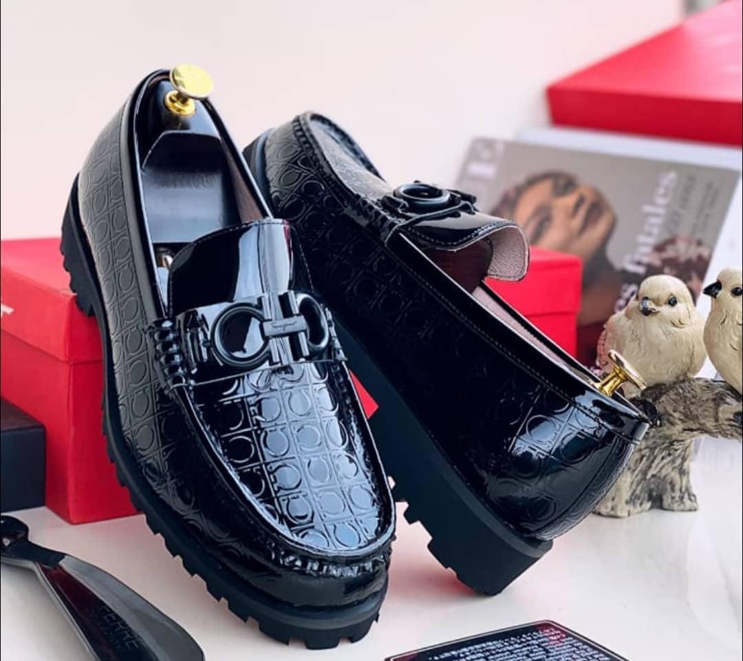 Toluzeey's tweet image. Size 39-43( sandal)
25k
Size 42-46
Shoes
40k
Please patronize me 🤲🏿