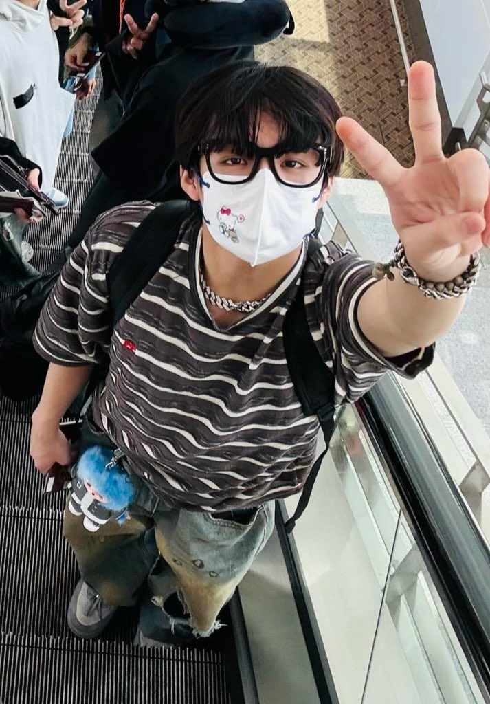 JN_Jenis's tweet photo. ยังเร้กอยู่มากนะยัยจี๊ดดด🫳🏻🦄

#YaoZihao #姚梓豪 #เหยาจื่อหาว
#NexT1DExFANDOMLIVE #NexT1DE https://t.co/fNf8KHHwnV