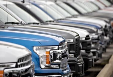 CEOInsightsAsi2's tweet image. Trump's 25 Percent Auto Tariffs Could Cost US Automakers $108 Billion

US President @realDonaldTrump

Read More: bit.ly/3Ejbyvw

#AutoTariffs #USAutomakers #truckmanufacturing #AutomotiveResearch