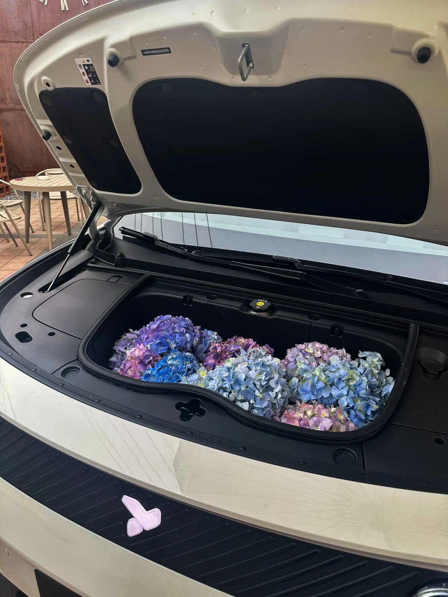 DriveGreen80167's tweet photo. Sneak peek at NIO’s all-new smart compact EV — the Firefly!
Stylish, practical, and packed with personality. This little one is seriously good-looking.
📸: 林
#FireflyInSuzhou #NIOFirefly $NIO #NIOCompactEV #SmartCityCar #EVPreview #ElectricHatch #NextGenEV #StylishAndSmart #NIO @NIOSwitzerland