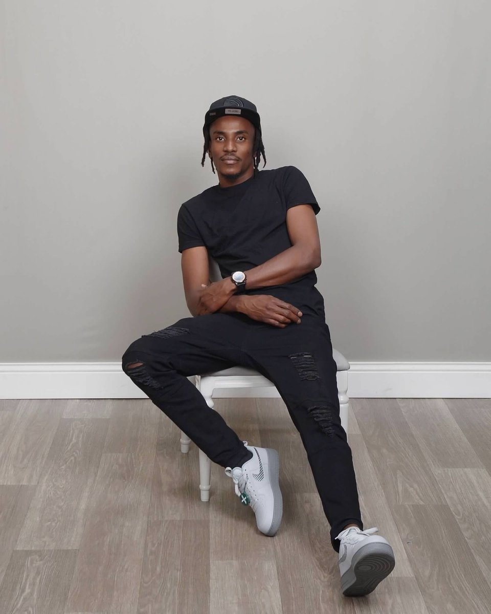 Mc_Gareth_911's tweet photo. Mèsi a nou tout wi ki te swete m bòn anivèsè a 
M lage 2 ti foto pou nou 
Pataje, like, abòne
Voye cashapp https://t.co/NNLenjxO3E