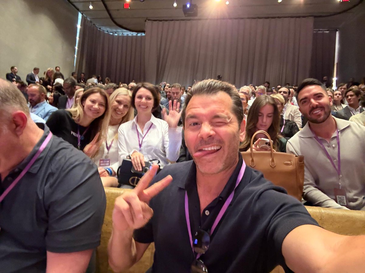 magmarealestate's tweet photo. 𝗧𝗲𝗰𝗵, 𝘁𝗿𝘂𝘀𝘁, 𝗮𝗻𝗱 𝘁𝗿𝗮𝗻𝘀𝗳𝗼𝗿𝗺𝗮𝘁𝗶𝗼𝗻 — straight from #Miami 🌴

🌋 Magma had the privilege of attending the #MiamiTechSummit, a gathering of global visionaries, innovators, and changemakers shaping the next frontier of technology.

We were in great company, alongside our 𝗮𝗺𝗮𝘇𝗶𝗻𝗴 𝗽𝗮𝗿𝘁𝗻𝗲𝗿𝘀:
🌟 @NataliePropy, CEO of @PropyInc.
🌟 @daniellaplana, CRO of @Shokworks.

From #AI to #blockchain, infrastructure to innovation, the summit delivered powerful insights, fueled by the presence of top leaders like:
🔹 @saylor (Executive Chairman, @Strategy)
🔹 @bgarlinghouse (CEO, @Ripple)
🔹 @JeanetteNunezFL (Interim President of @FIU & Lieutenant Governor of Florida)

Thanks, Miami for the inspiration and momentum!
🔥 Let’s keep pushing boundaries globally

@miami_summit @Matmerkad