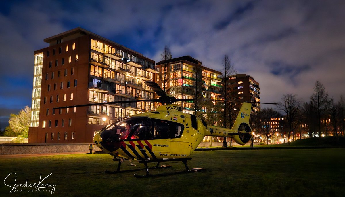 SanderKaaij's tweet image. #Lifeliner2 en #Lifeliner3 in #Heerhugowaard ivm grote #brand