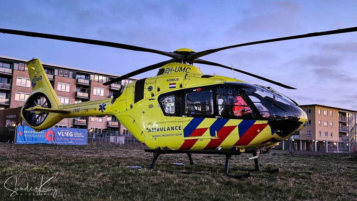SanderKaaij's tweet image. #Lifeliner2 en #Lifeliner3 in #Heerhugowaard ivm grote #brand