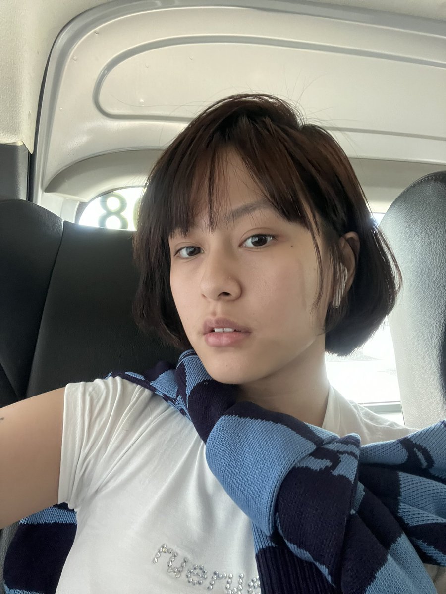 kelincigemash's tweet photo. ??? https://t.co/CPtJ3vcIUa
