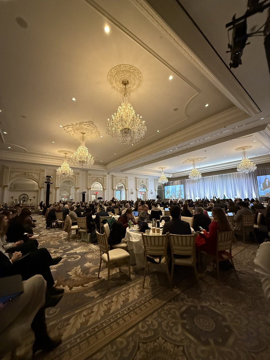 Alice Ruo Wei Tang tweet media