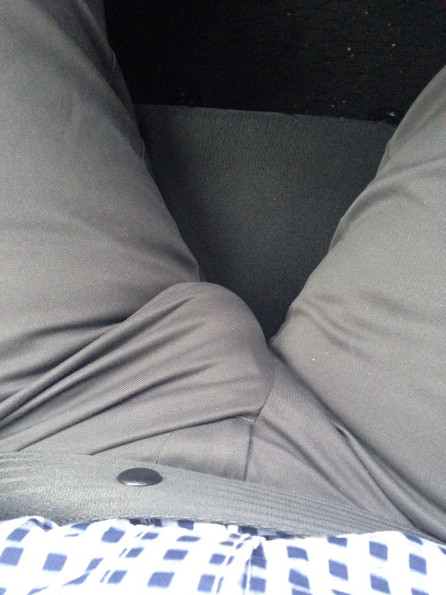 Fan4Oldr80028's tweet photo. Love when my bulge shows like this. The looks I get in public turns me on #4older #silverfox #oldermen #bulge #olderwomen #exhibitionist #niceprint https://t.co/t7Uu76uwyO