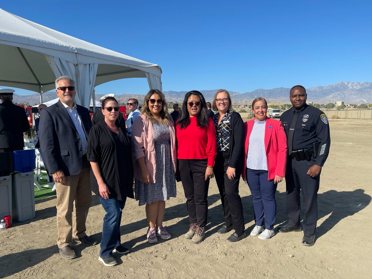guttierez_john's tweet image. #GreatVibes: Great things happening in Palm Desert. I joined my partners in #CalFire for the groundbreaking of a new fire station (Station 102), which will service our campus &amp;amp; community for years to come. Public, private, partnerships at work!