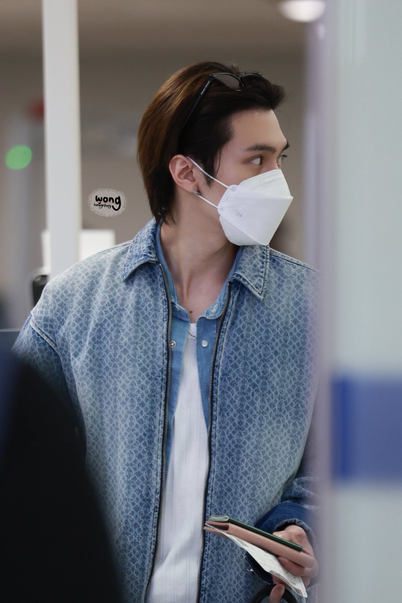 2025.APR.11
GMP

Hi hi Handsome

#HENDERY #헨드리 #黄冠亨
#威神V #WayV #WeishenV