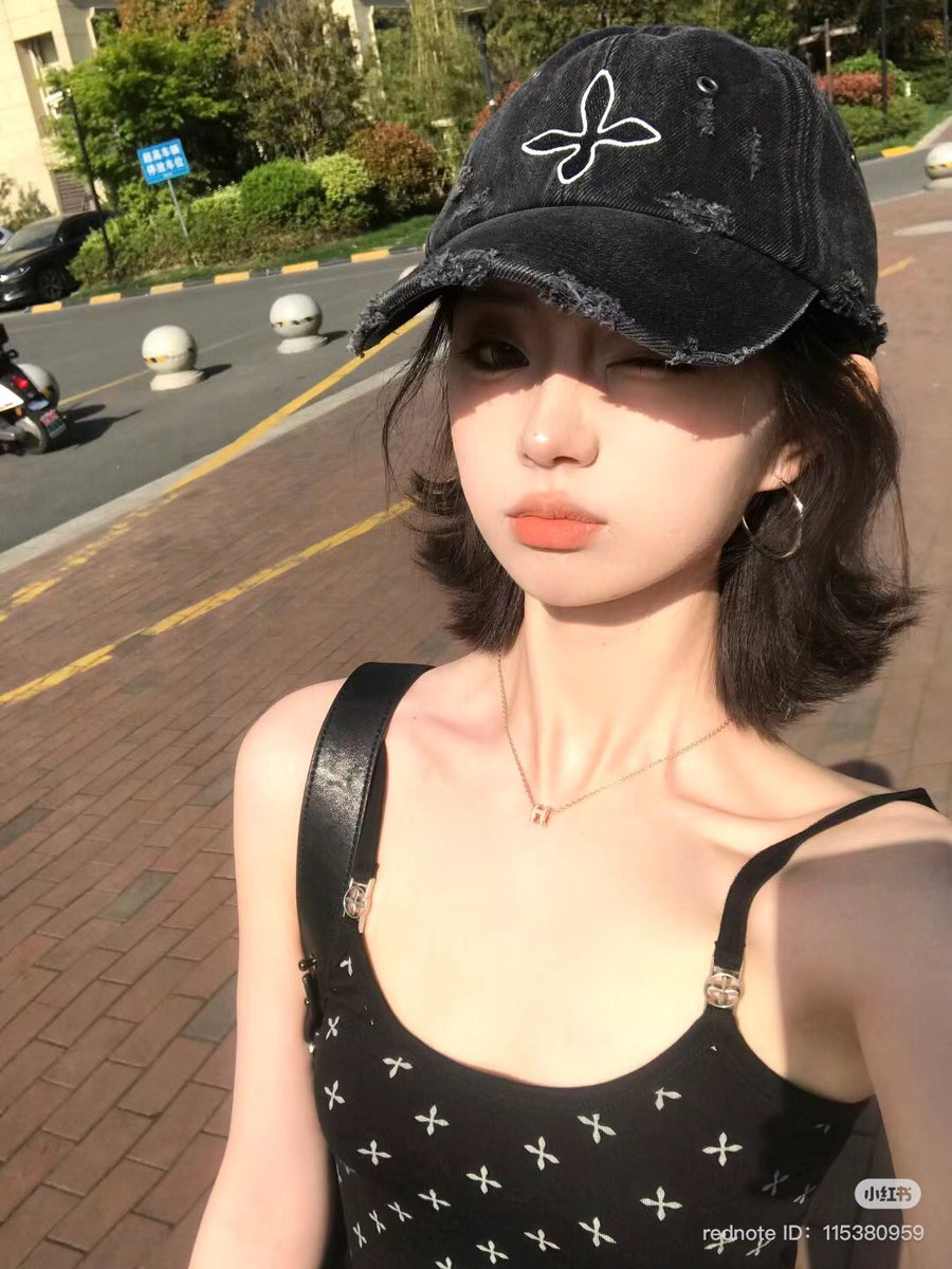 ahyeonsbase tweet picture