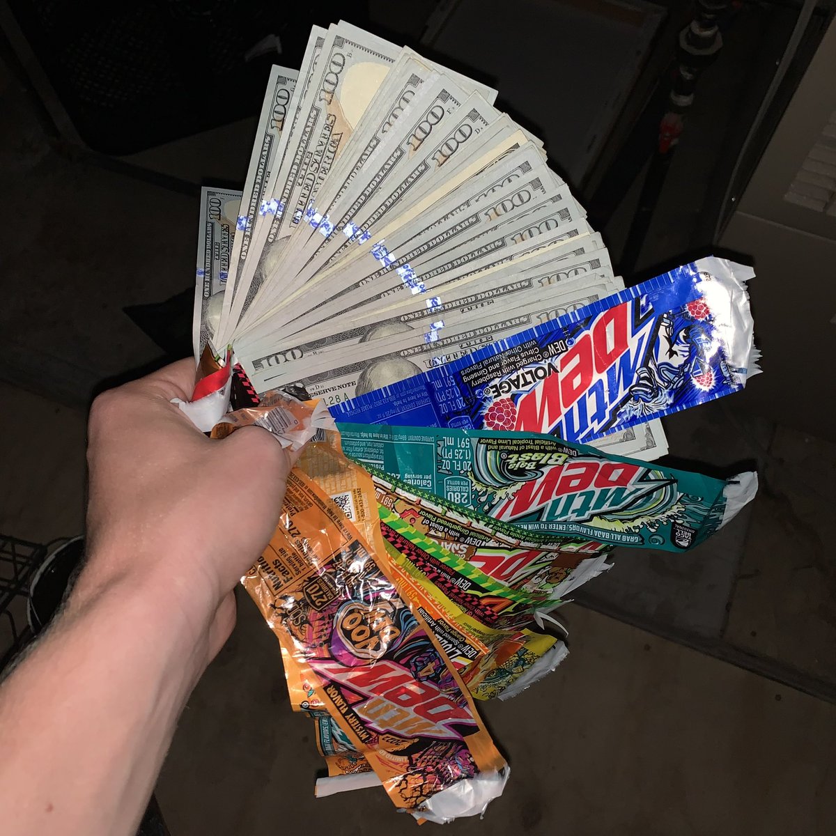 phylact3ry's tweet photo. "lich jawn" out now on spotify &amp; soundcloud,, tried to be in an older bag for this one go bump link in bio🔊🔊🔊 https://t.co/Po6JvRzIug