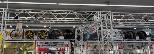 naps_kanagawa's tweet photo. 【座間店 ホイール展示コーナー】
座間店ではカワサキ大型車両等に取り付け可能サイズのホイールを展示&販売中です‼️
気になる方は是非ご来店くださいませ😊
#ナップス座間店 #napszama #motorcyclelife #バイク #ホイール #ROTOBOX #marchesini #O・Z #GALESPEED #ZRX1200DAEG #Z900RS https://t.co/Lg7DKckxl5