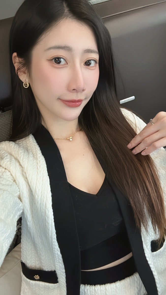 又到了Friday啦~

大家假日要好好休息呦💖

作品都在這⬇️⬇️
【JVID】https://t.co/7cmrGgyj1r https://t.co/iU0nhVMC1u