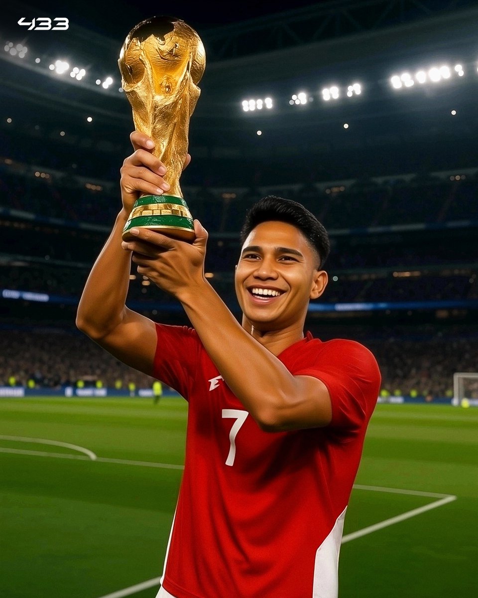 Should the 2030 World Cup be expanded to 64 teams❓🌎 🏆

Alejandro Dominguez, president of CONMEBOL, is proposing a one-time expansion of the 2030 Men's World Cup to 64 teams to mark the tournament’s 100th anniversary. 

The centenary edition is set to begin with matches in 🇺🇾,