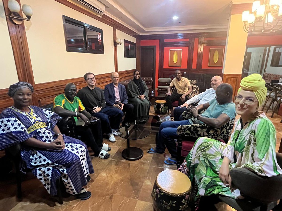 Fatima Omer (@fatima_pcg) on Twitter photo This week I had the opportunity to host the <a href="/KAS_africa/">KAS Sub-Saharan Africa</a> <a href="/KAS_SIPODI_EA/">KAS SIPODI East Africa</a> News Africa 4 program in Somaliland. The dialogue brings together participants from 4 countries that host the extreme geographical points in Africa: Senegal, South Africa, Tunisia and Somaliland. 1/4 This week I had the opportunity to host the <a href="/KAS_africa/">KAS Sub-Saharan Africa</a> <a href="/KAS_SIPODI_EA/">KAS SIPODI East Africa</a> News Africa 4 program in Somaliland. The dialogue brings together participants from 4 countries that host the extreme geographical points in Africa: Senegal, South Africa, Tunisia and Somaliland. 1/4