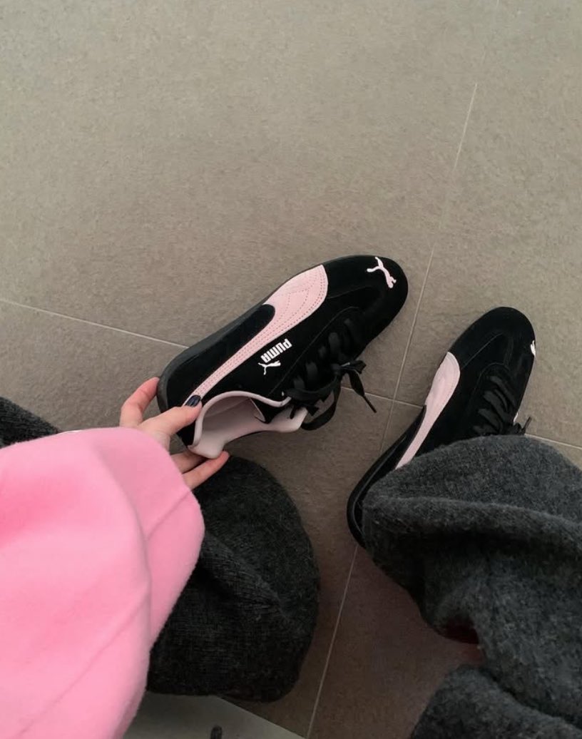 MashailSaad_'s tweet photo. 𝐏𝐮𝐦𝐚 𝐬𝐩𝐞𝐞𝐝𝐜𝐚𝐭 𝐨𝐠 |البينك والأسود 🌸🖤

- السعر شـامل : 510 ريال.. https://t.co/ul9mv3TBWW