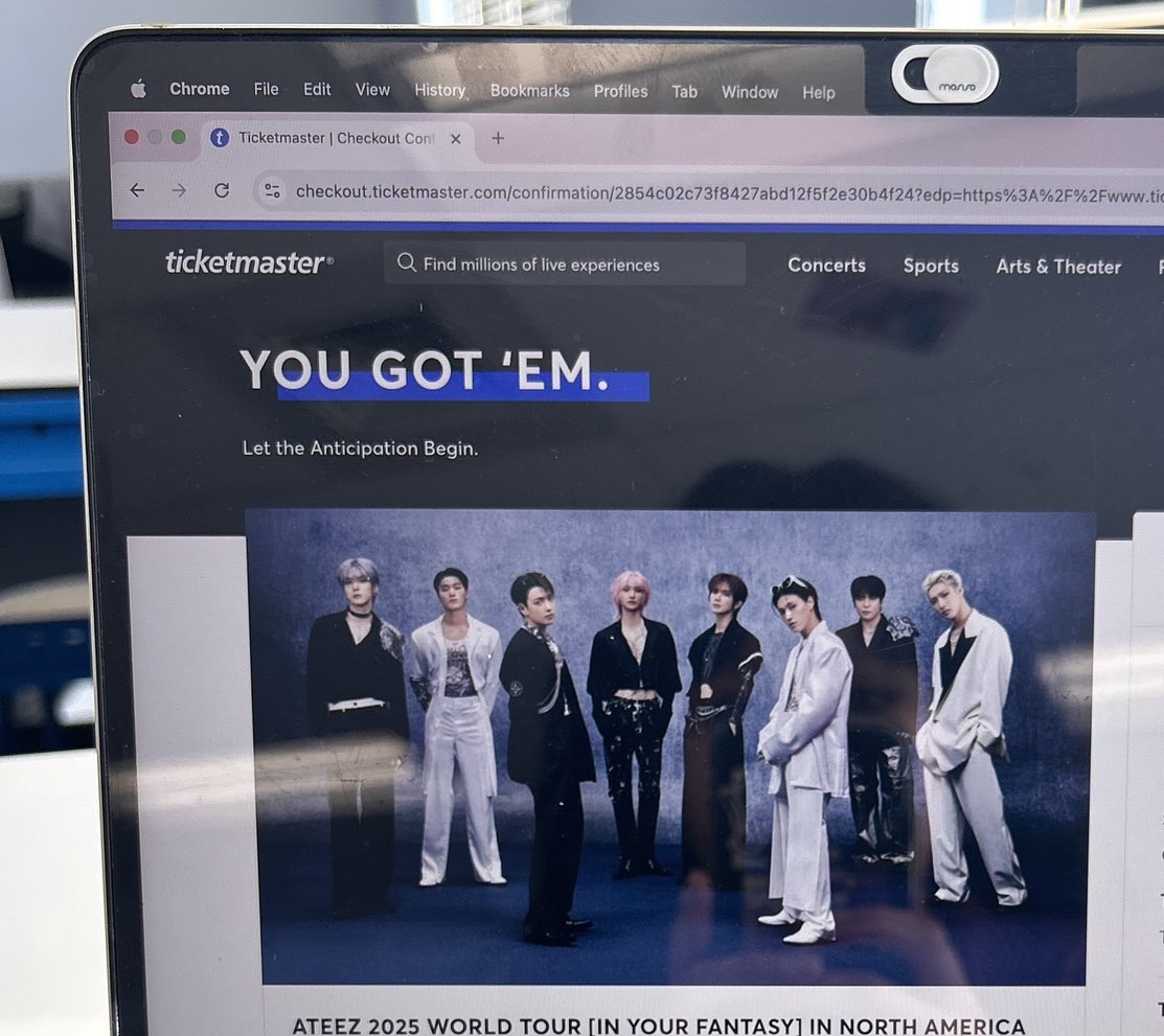 seeing ateez in tacoma for the second time!!!