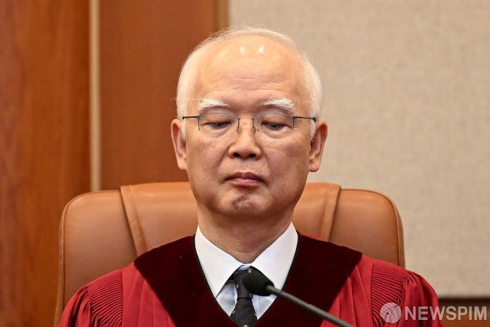 잘지내냐? 밥이 목구멍으로 넘어는가고? 다시말하지만 곱게죽지마