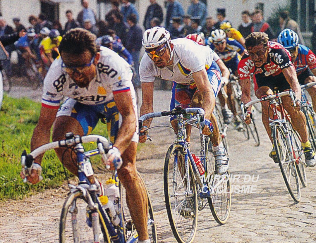 Gilbert Duclos-Lassalle, l'homme qui ❤️ Paris-Roubaix...
En 1978, Gilbert Duclos-Lassalle découvrait #ParisRoubaix. En 1980, il terminait 2ème derrière le triple vainqueur Francesco Moser (📸 1).
17 ans et 2 victoires plus tard, pour sa dernière année professionnelle (1995),