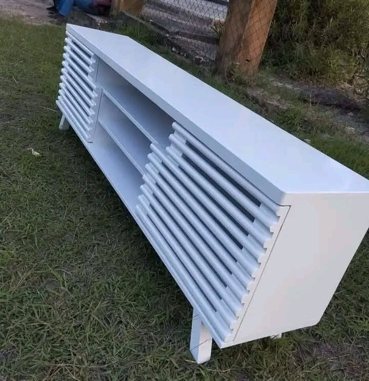 TV stand at affordable price