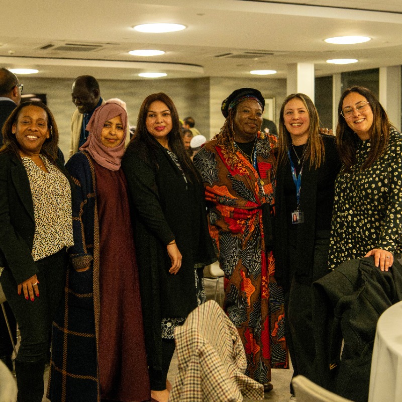 SouthamptonFC's tweet photo. Football sessions for refugees ⚽️
Iftars at St Mary's Stadium 🏟️

As supporters of #NoRoomForRacism, we're shining a light on the work of @SFC_Foundation 😇