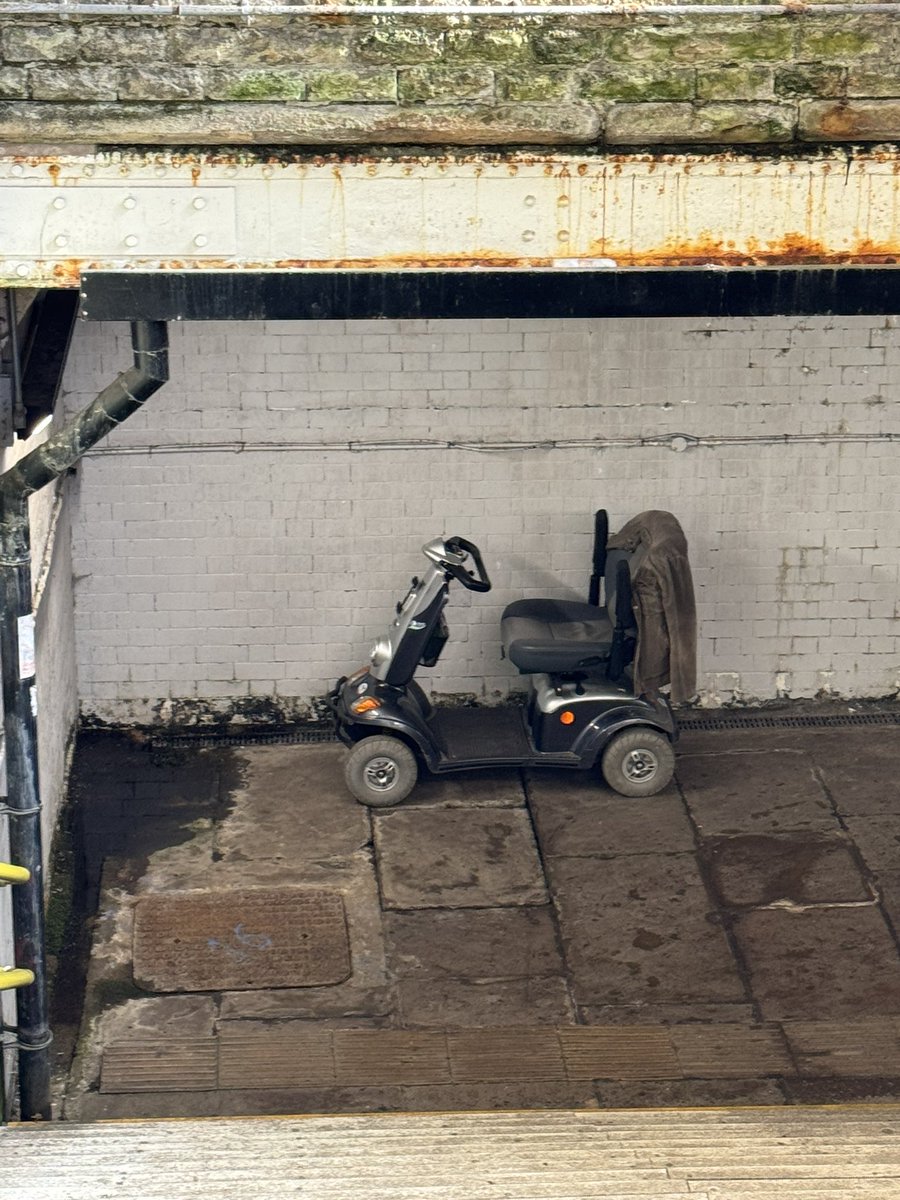 LalaJaria's tweet photo. At Todmorden station I was struggling with my suitcase on the 2 flight of stairs but to see a disabled person having to park his mobility scooter at the bottom and then struggle with two crutches was demoralising. When is @NorthenrailF going to bring this station into 21st cent! https://t.co/R9jHObrKYA