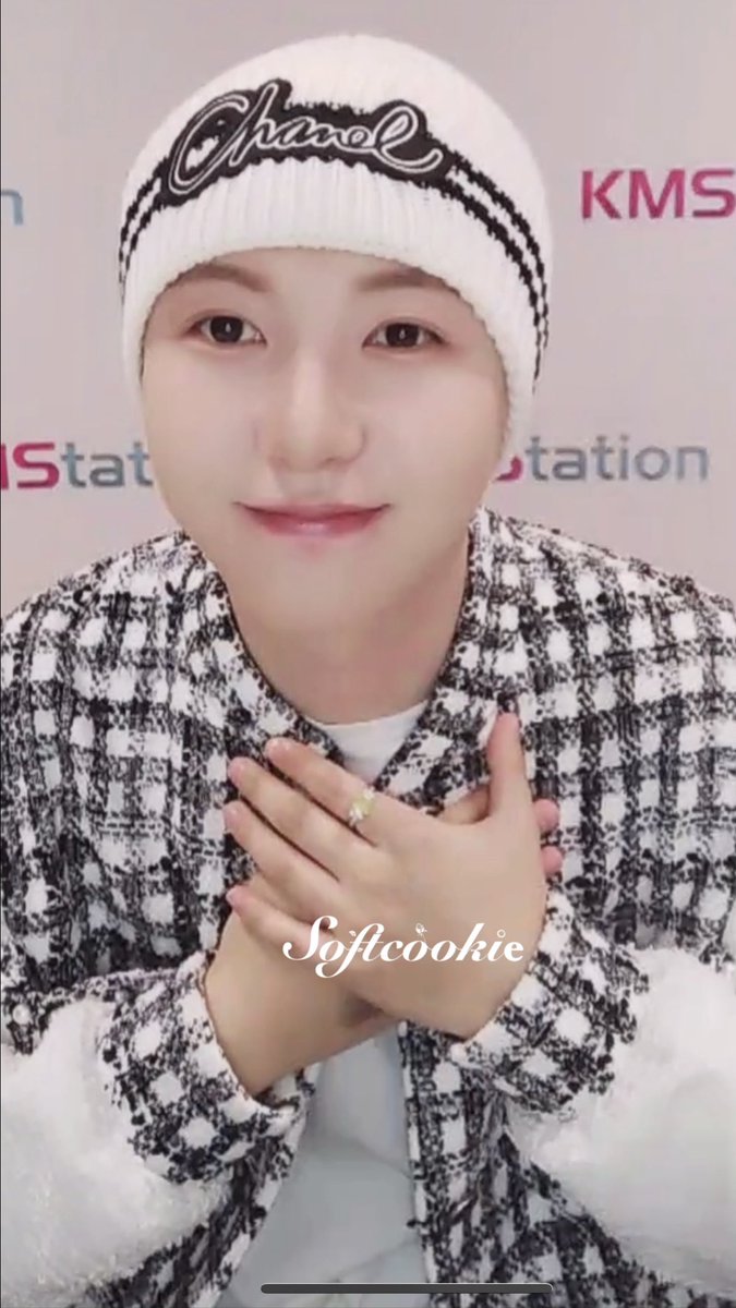 Softcookiee tweet media