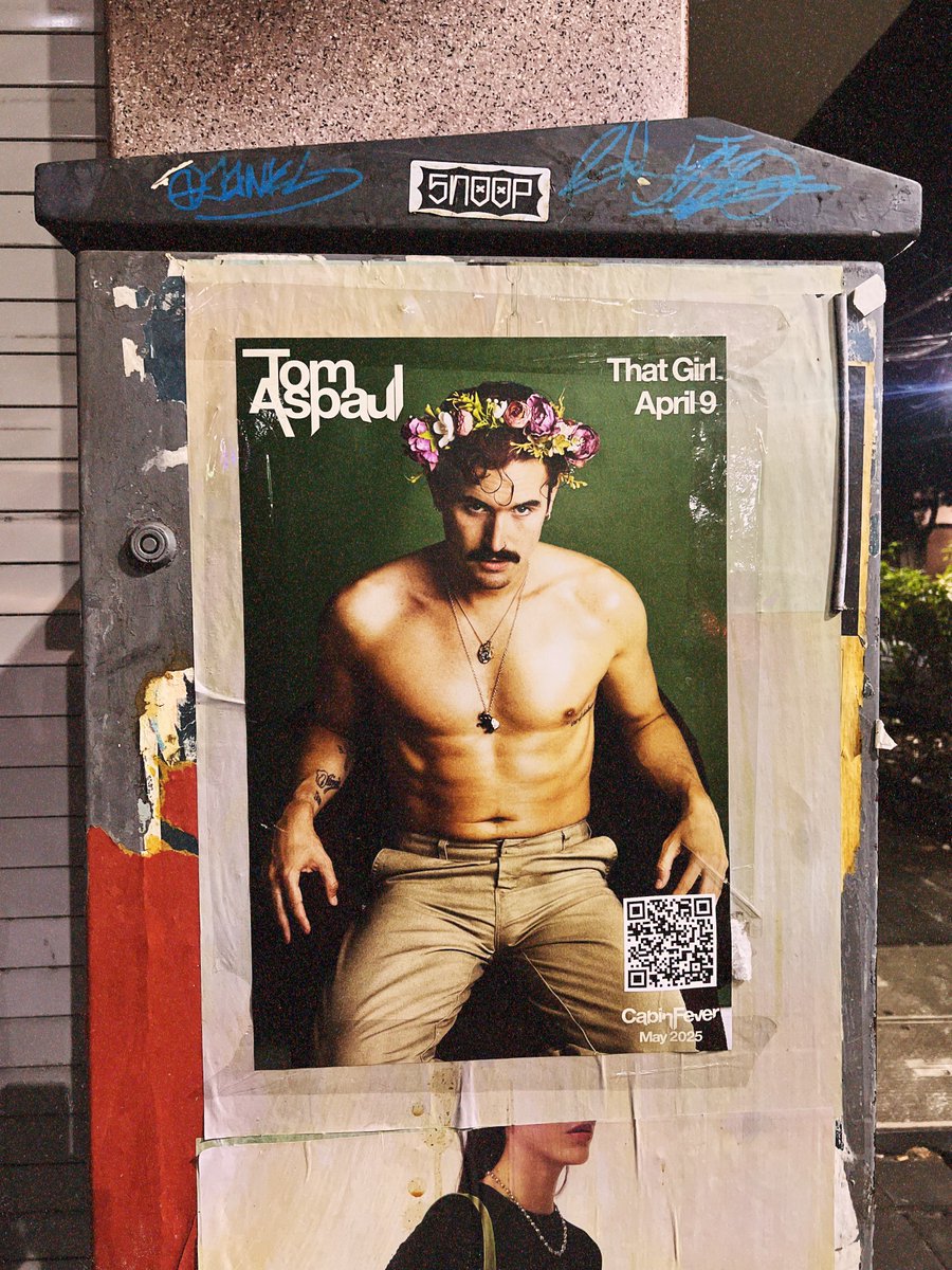 Woke up feeling ECSTATIC that Cabin Fever is announced and out in the world! The excitement is palpable. Don't forget if you repost the presale link I'll DM you with an unreleased extended mix of 'That Girl'

Oh and this was spotted in Mexico City 👀