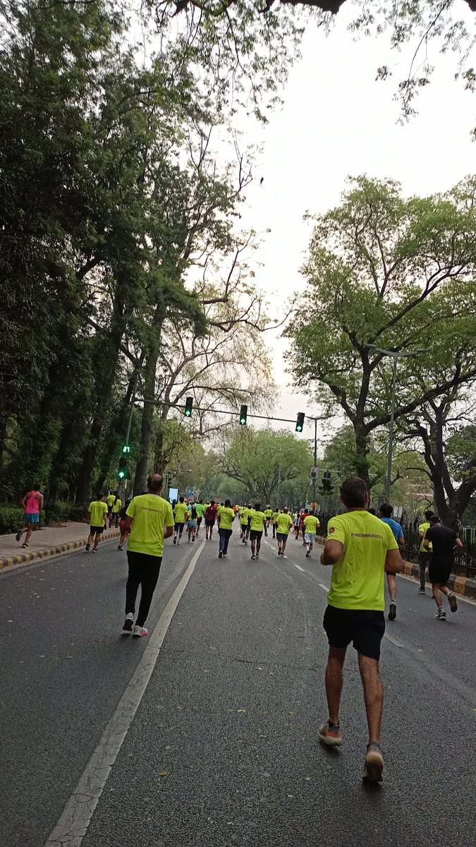 tandon133's tweet photo. First 10K done and dusted.

📍PNB Cyber Run Delhi

#marathon #PNB #CyberRun https://t.co/Dl9sd4iyVN