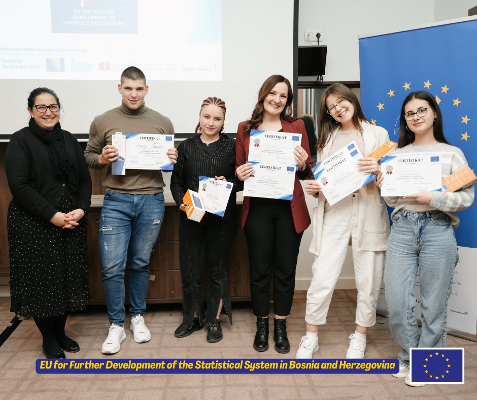 eubih's tweet photo. 10 teams from across BiH used statistics to tell powerful stories about life in their country 🎥📊.
Congrats to the winners from #Busovača, #Trebinje & #Kiseljak!
The EU continues to invest in 🇧🇦 youth and their ability to drive change. https://t.co/tjCaZU5qqS