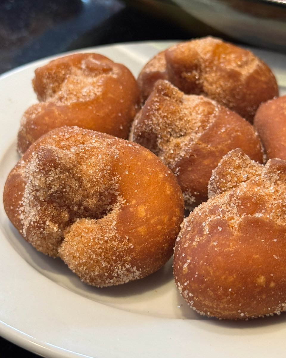 Manu Jara tweet media