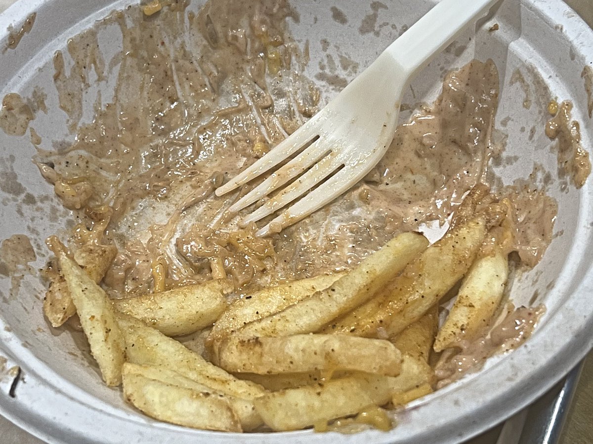 Robotvirgin's tweet photo. Special Fries at Next Level Burger, a PDX Vegan Burger Restaurant; Fries with Organic Grilled Onions, Melted Cheese & House-Made Sauce!
.
.
.
.
.
#fries #frenchfries #organic #organicvegan #vegan #veganfood #plantbased #veganism #veganfortheanimals #vegancheese #nextlevelburger https://t.co/RpIsZW1wkT
